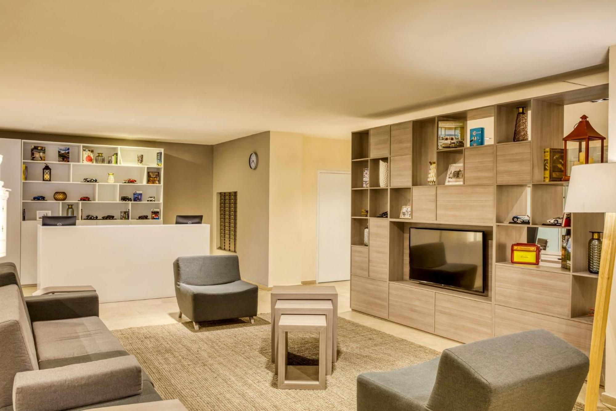 Fiesta Oriente Hotel 4*